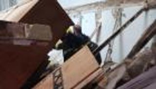 انهيار منزل في بابل.. ورجال الإنقاذ يبحثون عن الضحايا