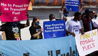 وقفة ضد الفحم من داخل كوب 27