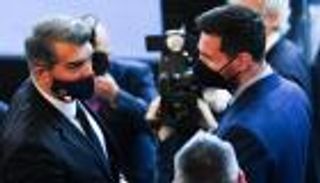 مفاجأة لميسي.. لابورتا يرفع راية التحدي بشأن دوري السوبر الأوروبي