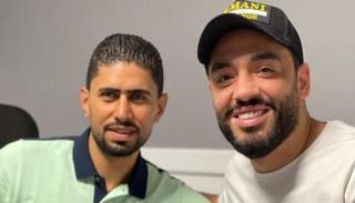 المطرب النقاش مع رامي جمال