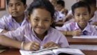 وفاة تلميذة عمرها 99 عاما