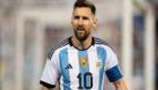 قائمة الأرجنتين.. ميسي يفقد شريكا هجوميا قبل كأس العالم 2022