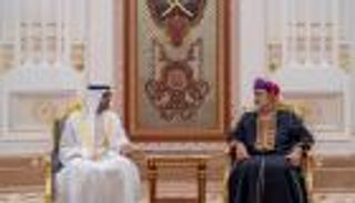 رئيس الإمارات مهنئا سلطان عمان: تاريخ مشترك وفرحة واحدة
