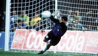 سيرخيو جيوتشيا حارس منتخب الأرجنتين الأسبق