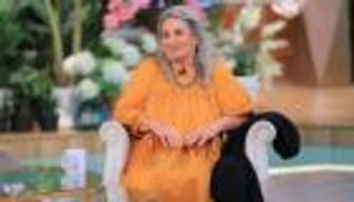 ابنة هند رستم تكشف جوانب خفية من حياة "ملكة الإغراء"