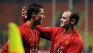 قبل العداوة.. كيف ترك رونالدو بصمة تاريخية في مسيرة روني؟