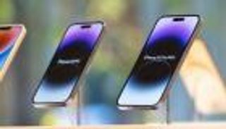 لحاجزي "آيفون 14 برو".. تعرف على سبب تأخر التسليم