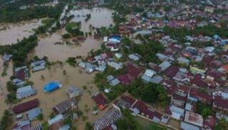 فيضانات تغمر المنازل - أرشيفية