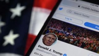 حساب دونالد ترامب على تويتر