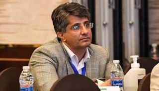 رئيس اتحاد الملاكمة الإيراني حسين ثوري