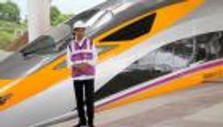 إندونيسيا تدشن "قطارها السريع" بدعم صيني.. علامة بارزة في الحزام والطريق