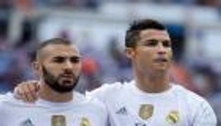 مفاجأة.. هل يُعيد كريم بنزيما كريستيانو رونالدو إلى ريال مدريد؟