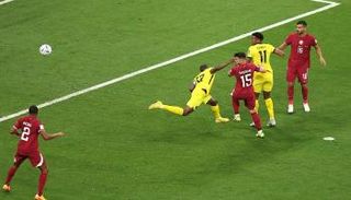 قطر ضد الإكوادور 