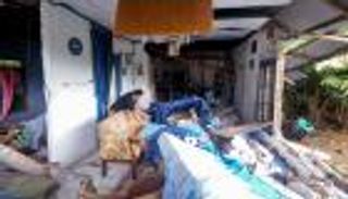 زلزال إندونيسيا.. 20 قتيلا و300 مصاب حتى الآن