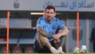 بعضهم بكأس العالم 2022.. أغلى حالات التأمين على أجساد لاعبي كرة القدم