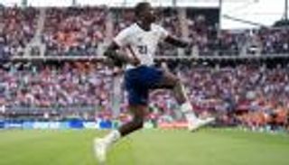 تيم ويا.. نجل رئيس ليبريا يحمل اسم عائلته بكأس العالم 2022