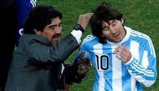 ليونيل ميسي ودييجو مارادونا
