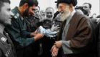 مقتل قيادي بالحرس الثوري في سوريا.. وإيران تتهم إسرائيل