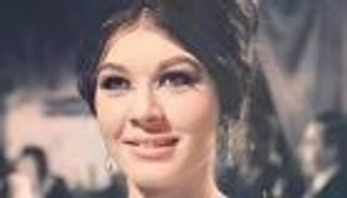 شويكار.. 3 رجال في حياة "سيدتي الجميلة"