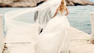 عروسان- أرشيفية