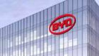 بعد 14 عاما.. بافيت يتخلص من أسهم المنافس الصيني لسيارات تسلا