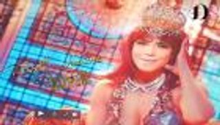 دوللي شاهين تشوّق الجمهور لأغنية "الملكة" (فيديو)