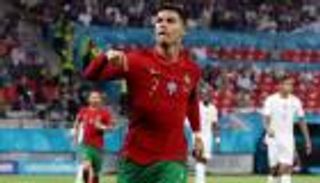 لقطة اليوم في المونديال. كريستيانو رونالدو يبدأ رحلته الأخيرة بـ"الدموع"