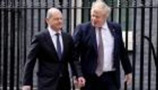 "قنبلة جونسون" بشأن أوكرانيا.. ما تنفيه ألمانيا تثبته الأحداث  