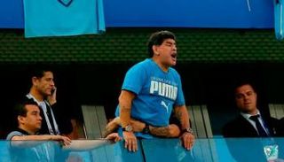 جنون مارادونا