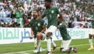 ما هي القنوات الناقلة لمباراة السعودية وبولندا في كأس العالم 2022؟