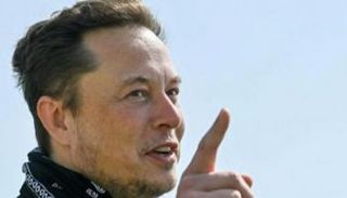 إيلون ماسك الملياردير الأمريكي