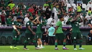المنتخب السعودي من مباراة بولندا