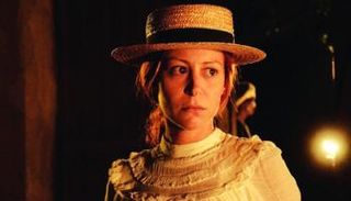 الفنانة منة شلبي