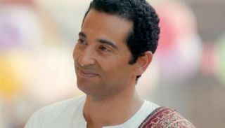 الفنان عمرو سعد