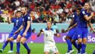 كأس العالم 2022.. كيف تتأهل إنجلترا إلى ثمن النهائي بخسارة عريضة؟