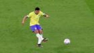 لسبب غريب.. كاسيميرو يشفق على منافسي البرازيل في كأس العالم