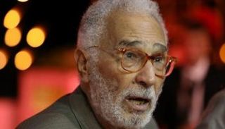 الفنان عبدالرحمن أبوزهرة