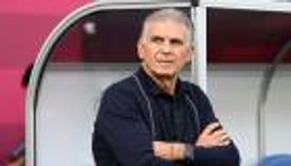 بسبب رسالة عن منتخب مصر.. كيروش يفتح النار على أسطورة ألمانيا