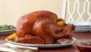 بأمر التضخم.. الديك الرومي يصبح فرخة مقلية بقائمة طعام مائدة الأعياد