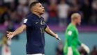 مبابي يورط فرنسا قبل موقعة تونس في كأس العالم 2022