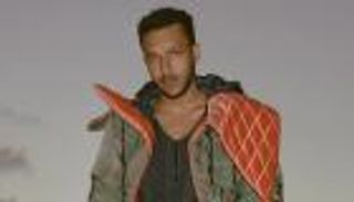 ويجز يعلق على قرارات "الموسيقيين" بشأن مطربي الراب.. ويكشف سر ملابسه الغريبة