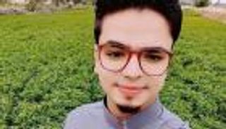 تنبأ برحيله قبلها بساعات.. حزن في مصر على وفاة طالب أزهري