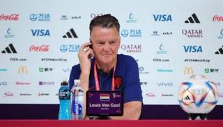 لويس فان جال مدرب منتخب هولندا 