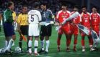 إيران ضد أمريكا.. قصة عداء أبدي انتهى في كأس العالم