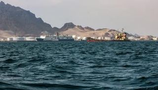 إدانات واسعة لهجمات مليشيات الحوثي على الموانئ اليمنية