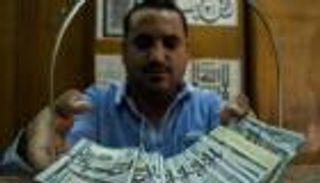 الدولار يتخطى 28 جنيها بمصر.. ماذا يحدث في السوق السوداء؟
