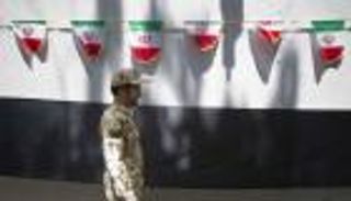 إيران تمنع سياسيا أفغانيا من المشاركة بمؤتمر أمني