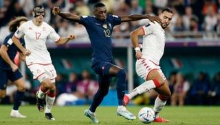 من مباراة تونس وفرنسا في كأس العالم 2022