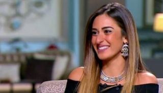 الفنانة أمينة خليل