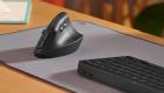  الفارة الرأسية للحاسوب واللاب توب.. وداعا لآلام مفصل اليد